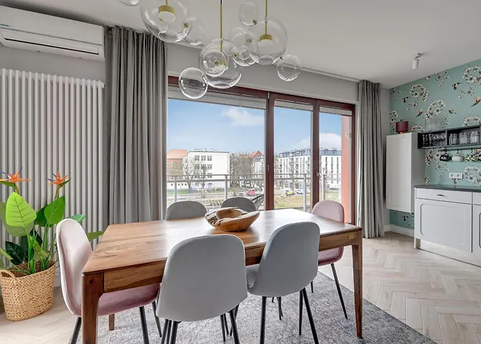 Staywin Riverfront Lofts