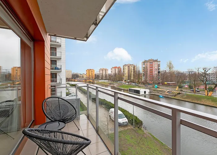 Staywin Riverfront Lofts